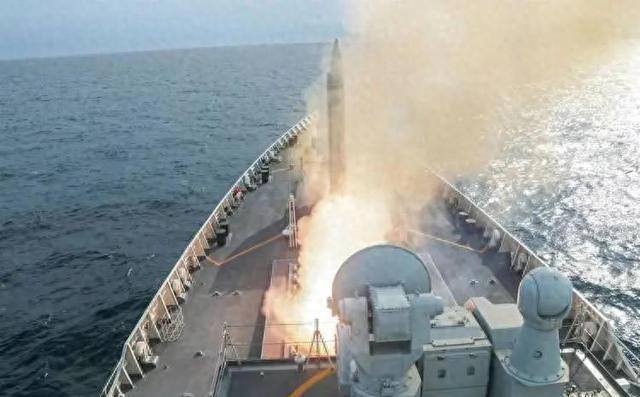 揭秘中國海軍的驕傲，055型導彈驅逐艦，揭秘中國海軍的驕傲，055型導彈驅逐艦的實力與榮耀