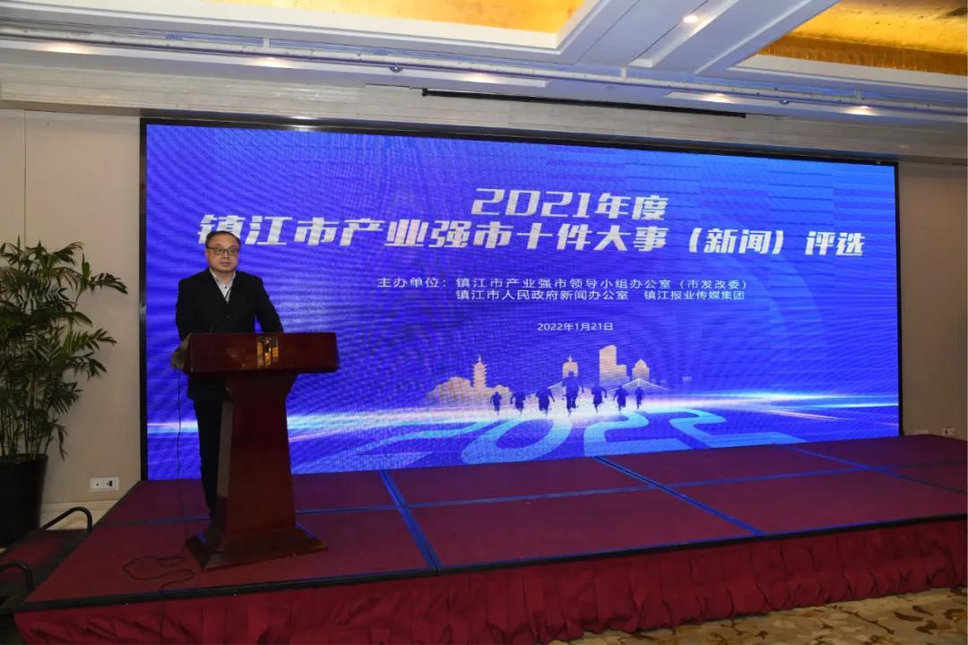 近期重大新聞對(duì)全球社會(huì)的影響及其重要性分析，全球重大新聞?dòng)绊懥馕?，影響全球社?huì)的深遠(yuǎn)變革及其重要性探討