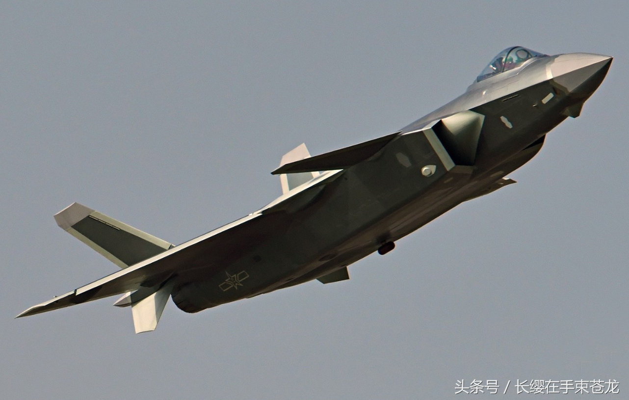 殲8與F-22之間的心酸歷史，一段空中對(duì)抗的歷程，殲8與F-22的空中對(duì)抗歷程，一段辛酸歷史回顧
