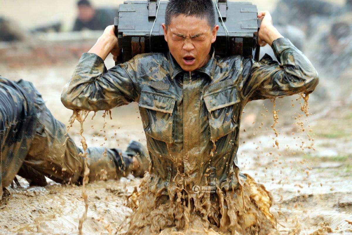 探究99A式坦克，技術(shù)落后還是戰(zhàn)略選擇？，深度解析99A式坦克，技術(shù)實(shí)力與戰(zhàn)略選擇的博弈