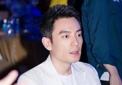 李光潔個(gè)人資料簡(jiǎn)介，李光潔個(gè)人簡(jiǎn)介