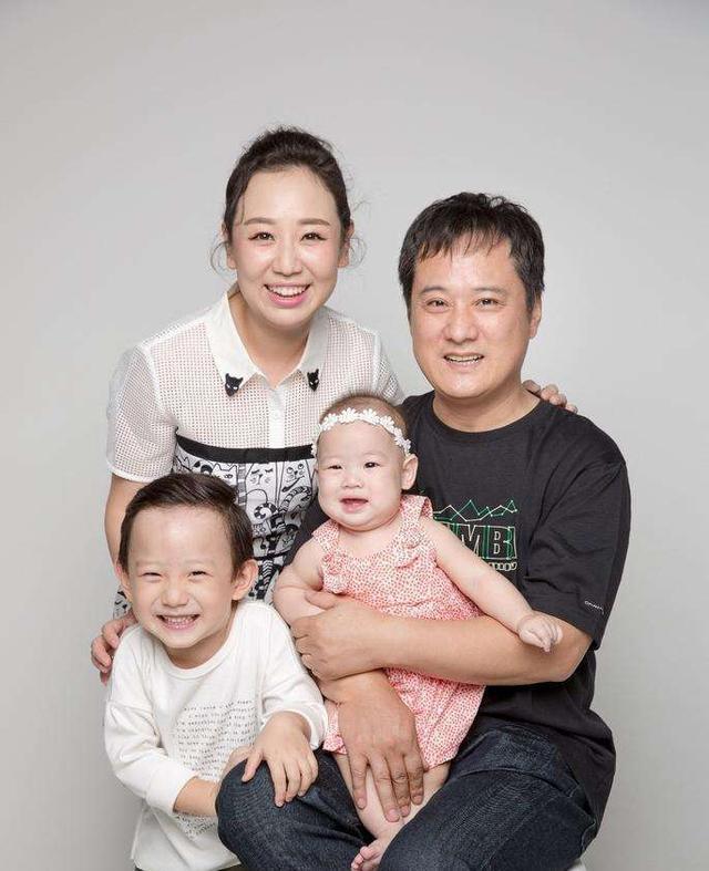 關(guān)凌個(gè)人資料簡(jiǎn)介，關(guān)凌個(gè)人資料簡(jiǎn)介，揭秘其生平與成就