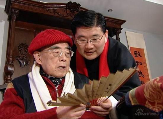 楊振寧個(gè)人資料及簡(jiǎn)介，楊振寧個(gè)人資料簡(jiǎn)介
