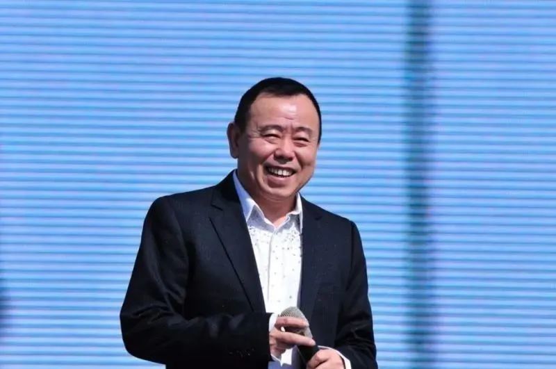 潘長江身高，揭秘背后的故事與真相，潘長江身高背后的真相與故事揭秘