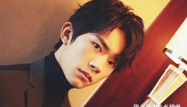 90后男明星排行榜TOP 100，璀璨新星閃耀娛樂(lè)圈，90后男明星TOP 100排行榜，璀璨新星照亮娛樂(lè)圈