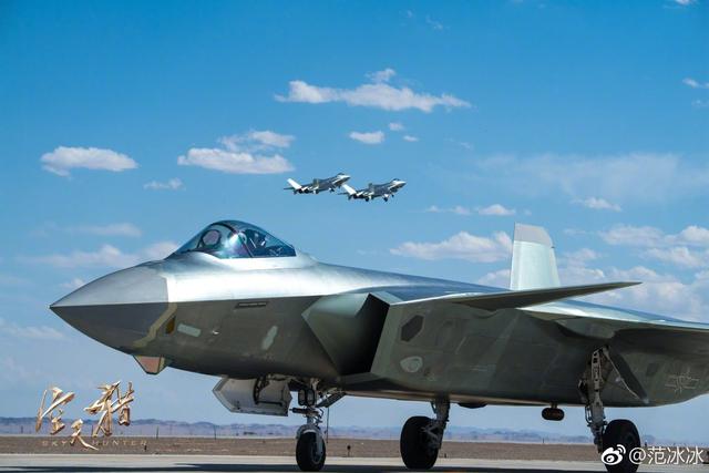 官方確認殲-20換裝WS-15，新一代發(fā)動機引領中國空軍走向更高領域，殲-20換裝WS-15新一代發(fā)動機，助推中國空軍邁向更高領域發(fā)展