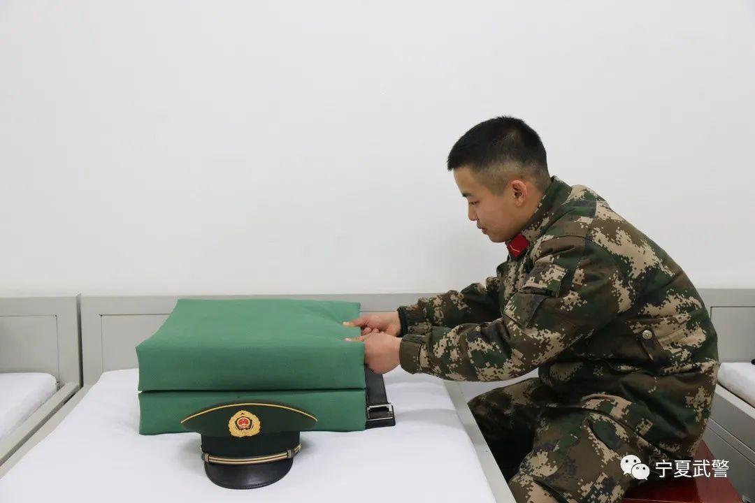 體能差的新兵如何進行分類，挑戰(zhàn)與應對策略，體能差新兵的分類、挑戰(zhàn)及應對策略探討