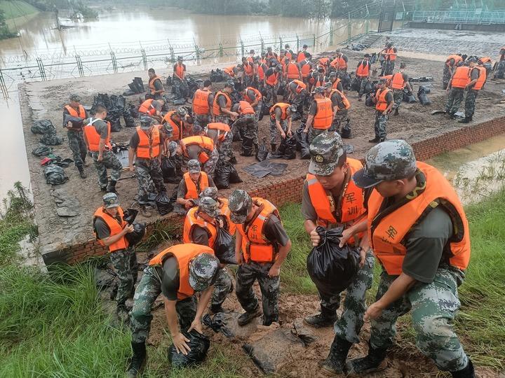 軍亊新聞頭條，聚焦全球軍事動態(tài)，深度解析軍事要聞，全球軍事動態(tài)解析，軍事新聞頭條速遞