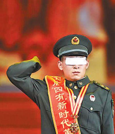 杜富國英雄事跡，英勇無畏的排雷英雄，杜富國，英勇無畏的排雷英雄，事跡永載史冊