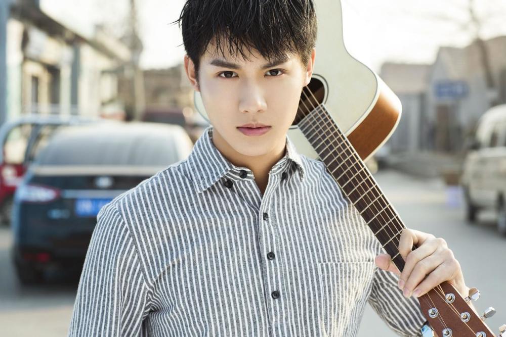 韓國男星顏值前三十名，星光璀璨，誰與爭鋒？，韓國男星顏值TOP30，星光熠熠，誰領(lǐng)風(fēng)騷？