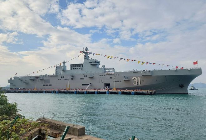 揭秘中國(guó)海軍新利器，076艦的詳細(xì)參數(shù)深度解析，揭秘中國(guó)海軍新利器，深度解析076艦詳細(xì)參數(shù)
