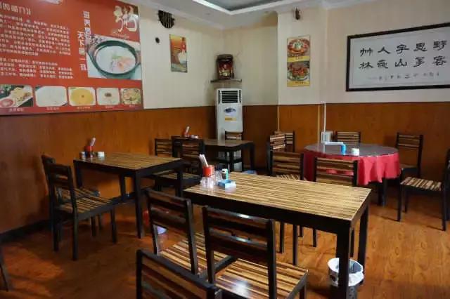 探索附近500米內(nèi)的餐飲美食，美食之旅即刻啟程！，開啟周邊美食探索之旅，500米內(nèi)的餐飲美食大搜羅！