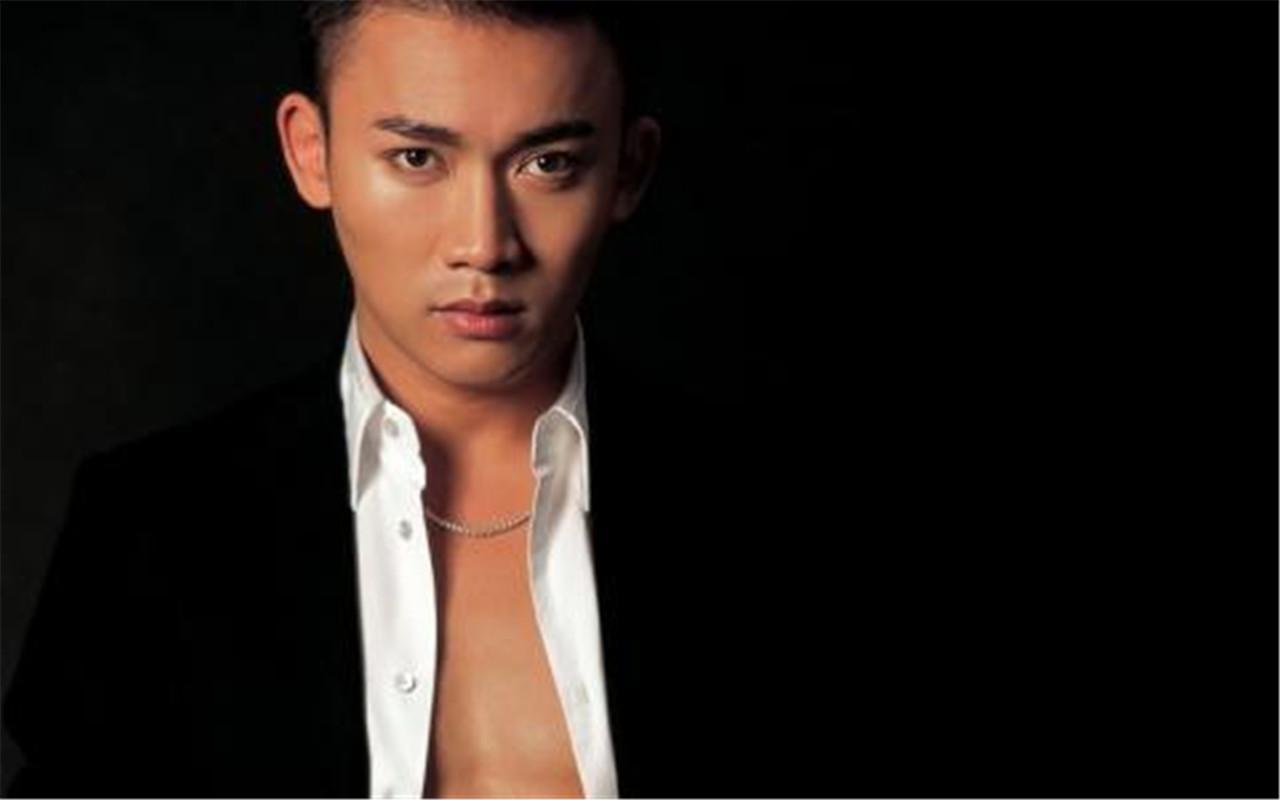 大陸男明星圖片，聚焦熱門男星風(fēng)采，熱門大陸男明星圖片展，聚焦星光熠熠的男星風(fēng)采