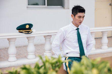 三軍儀仗隊(duì)，榮耀與使命的三集紀(jì)錄片之旅，三軍儀仗隊(duì)，榮耀與使命的征程三部曲紀(jì)錄片揭秘之旅