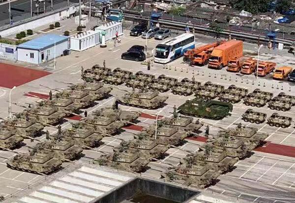 中國建軍70周年閱兵，展現(xiàn)大國力量與榮耀，中國建軍70周年閱兵，展現(xiàn)大國風(fēng)采與榮耀力量