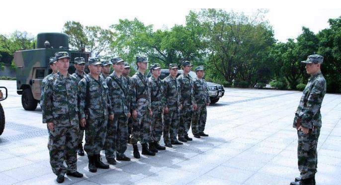 五大戰(zhàn)區(qū)13個集團軍戰(zhàn)斗力排名，深度解析與比較，五大戰(zhàn)區(qū)集團軍戰(zhàn)斗力排名深度解析與對比分析