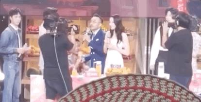 王珞丹個(gè)人資料及圖片，王珞丹個(gè)人資料與圖片簡(jiǎn)介