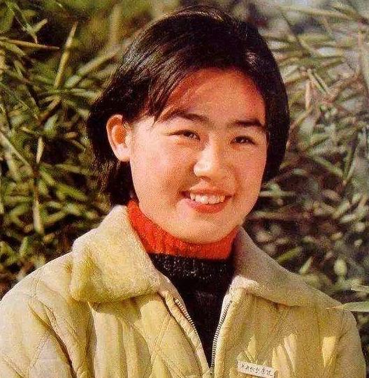 叢珊個(gè)人資料簡介，叢珊個(gè)人簡介