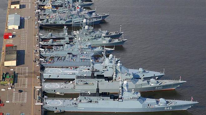 揭秘中國海軍的驕傲——118艦，揭秘中國海軍的驕傲——先進(jìn)戰(zhàn)艦118艦揭秘之旅