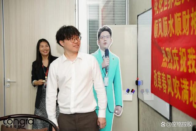 如何開始慢慢迎迎合SEO優(yōu)化策略，如何逐步融入SEO優(yōu)化策略來提升網(wǎng)站排名