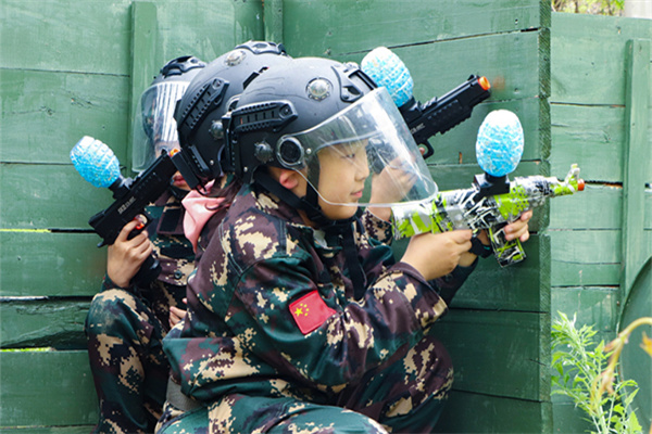 軍事夏令營活動項目豐富多樣，體驗軍事文化，鍛煉個人成長，軍事夏令營，體驗軍事文化，豐富活動助力個人成長