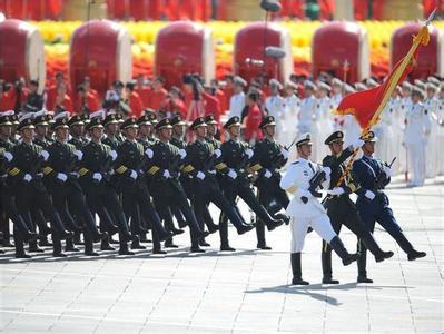 為什么2009年國(guó)慶閱兵沒(méi)有公開(kāi)直播或錄像？解析背后的原因與背景，揭秘2009年國(guó)慶閱兵未公開(kāi)直播或錄像的背后原因與背景