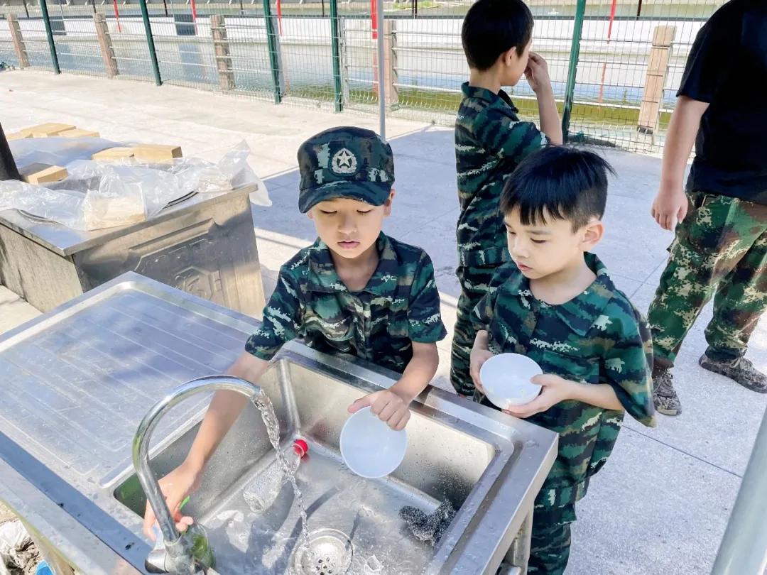 最新軍事視頻播放2022，全球軍事動(dòng)態(tài)一網(wǎng)打盡，全球軍事動(dòng)態(tài)一網(wǎng)打盡，最新軍事視頻播放（2022版）