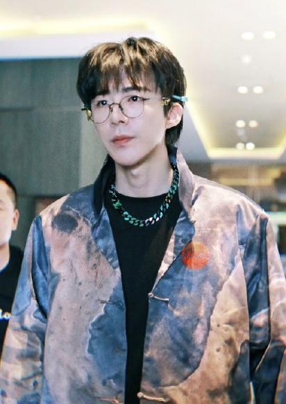 劉宇寧個(gè)人資料介紹，音樂才子背后的故事，劉宇寧，音樂才子背后的故事揭秘