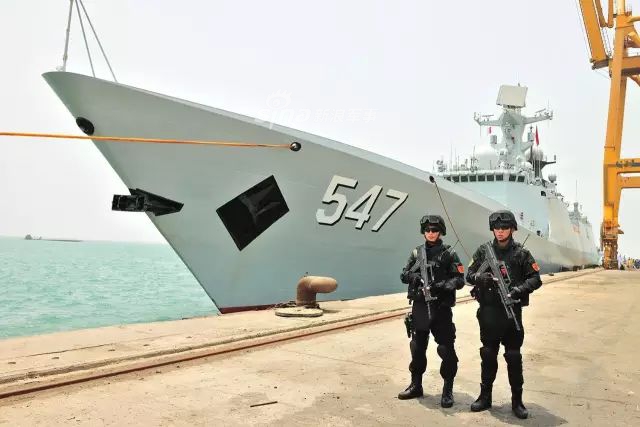 中國(guó)海軍規(guī)模概覽，現(xiàn)役人數(shù)及力量布局，中國(guó)海軍力量概覽，現(xiàn)役人數(shù)與力量布局全解析