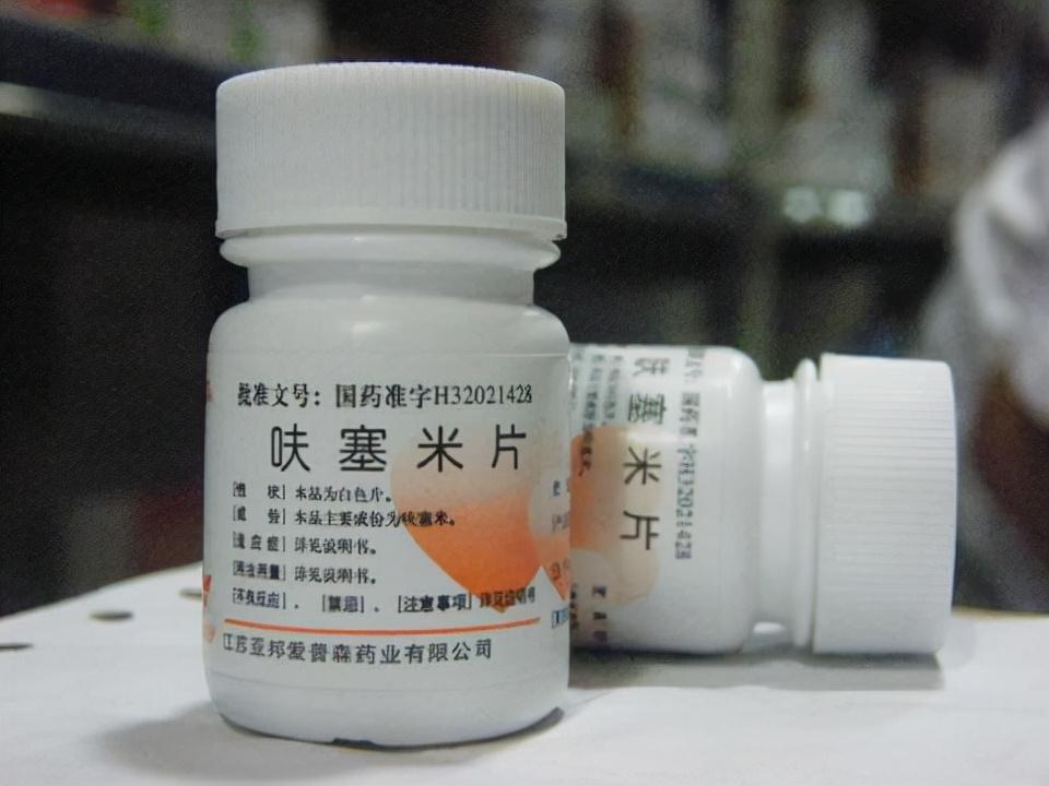 身體缺鈣的十種表現(xiàn)及其影響，身體缺鈣的十大表現(xiàn)及其潛在影響