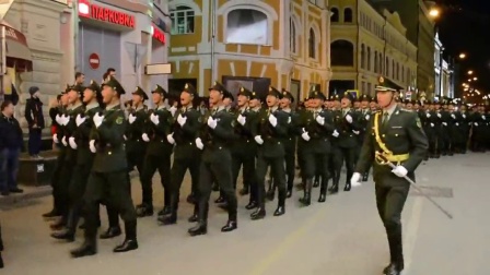 俄羅斯閱兵盛典 2015視頻完整版回顧，俄羅斯閱兵盛典 2015回顧，視頻完整版震撼呈現(xiàn)