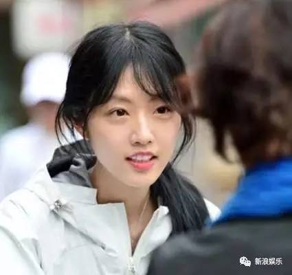 包文婧個人資料簡介，包文婧個人資料簡介，揭秘她的生活與事業(yè)之路