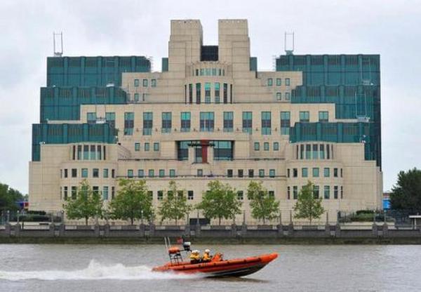 英國軍情五處與軍情六處的秘密世界，揭秘英國軍情五處與軍情六處的隱秘世界