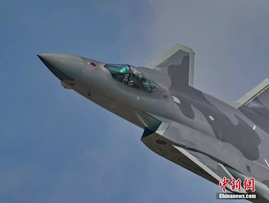 殲-20隱形戰(zhàn)斗機(jī)深度介紹，殲-20隱形戰(zhàn)斗機(jī)全面解析