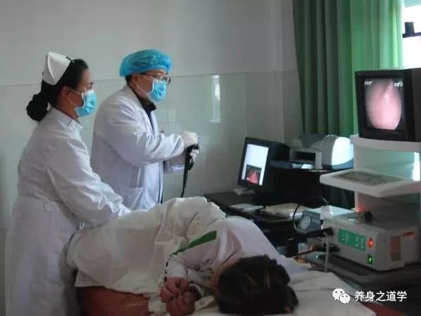 做腸鏡一個(gè)人去可以嗎？解讀腸鏡檢查的適宜人群與準(zhǔn)備事項(xiàng)，解讀腸鏡檢查，一個(gè)人能否獨(dú)自進(jìn)行及適宜人群與準(zhǔn)備事項(xiàng)指南