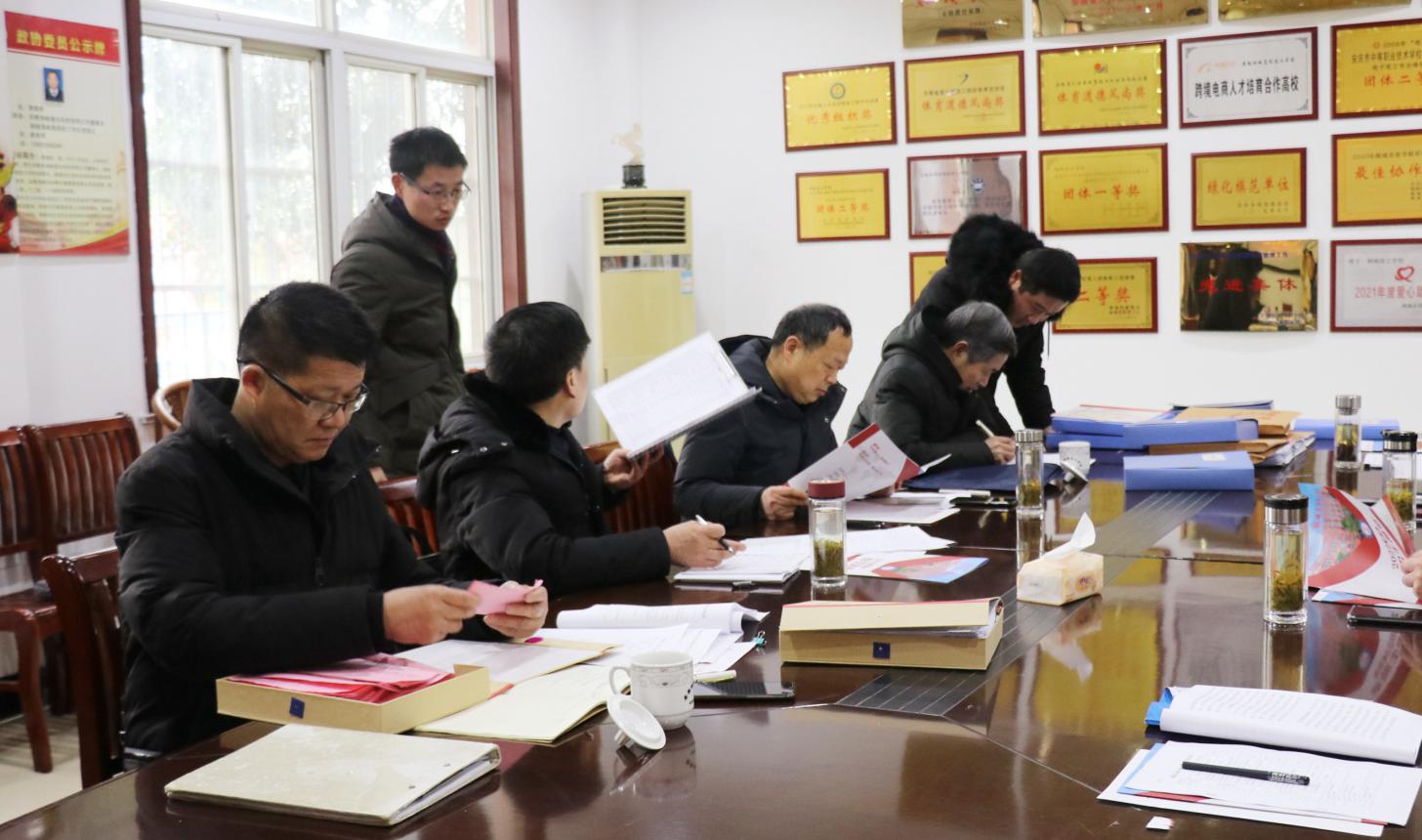 桐城市教育局最新領(lǐng)導(dǎo)團(tuán)隊(duì)介紹，桐城市教育局領(lǐng)導(dǎo)團(tuán)隊(duì)介紹
