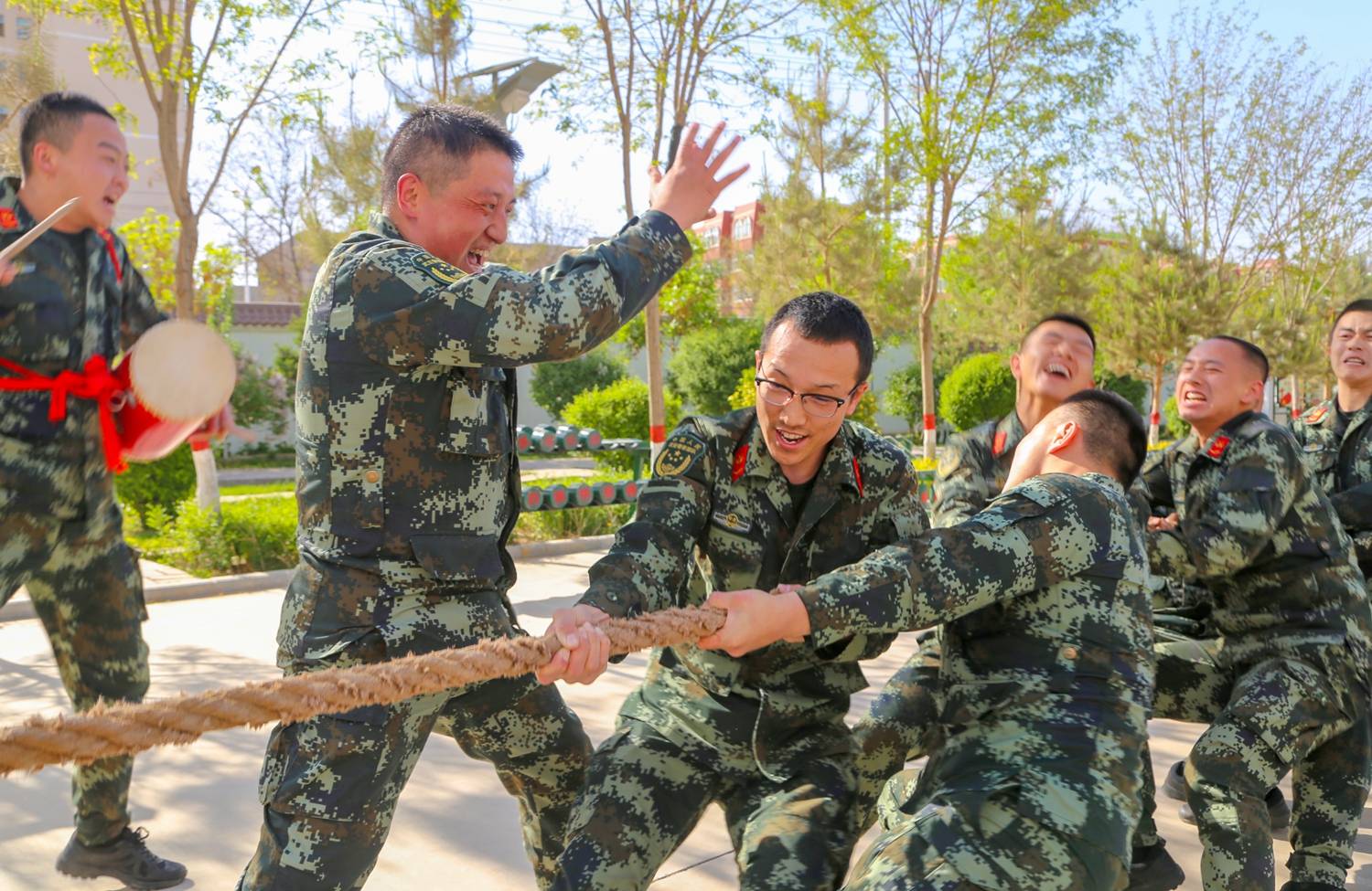 武警軍旗圖片，榮耀與傳承的象征，武警軍旗圖片，榮耀傳承的象征