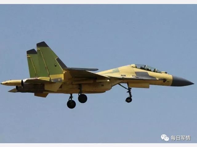 殲-16戰(zhàn)斗機(jī)繪畫教程，一步步帶你走進(jìn)戰(zhàn)斗機(jī)的藝術(shù)世界，殲-16戰(zhàn)斗機(jī)繪畫教程，走進(jìn)戰(zhàn)斗機(jī)的藝術(shù)殿堂